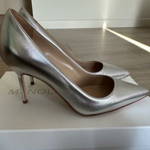 Manolo Blahnik BB 90mm Calfskin Leather Pumps - Silver - 35.5